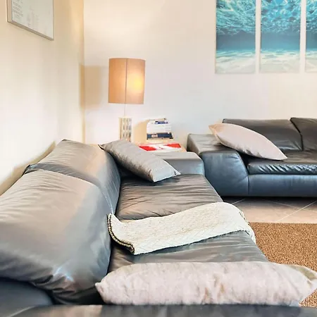 2 Bedroom Pet Friendly In Banjole