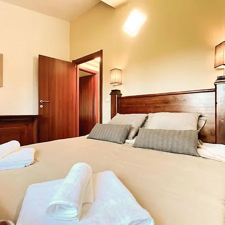 2 Bedroom Pet Friendly In Holiday home Banjole